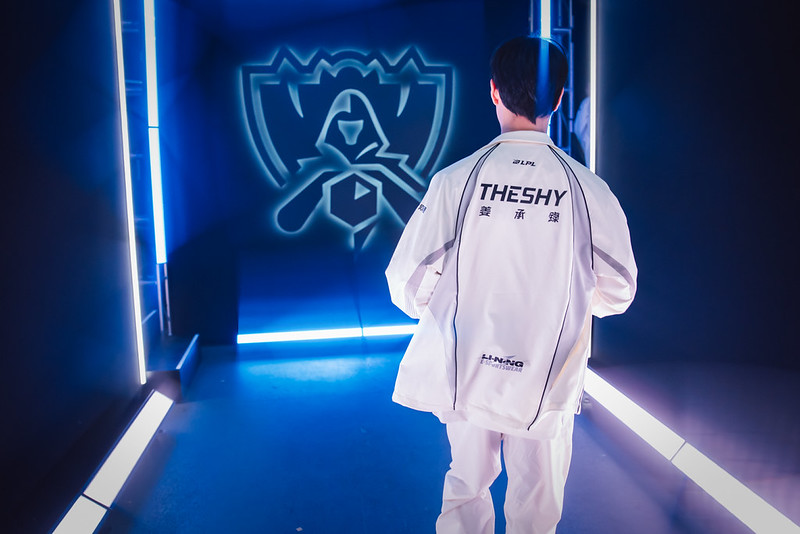 theshyback